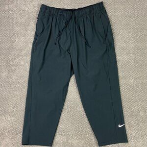 Nike Essential 7/8 Crop Running Pants Women's 1X Black CJ0598 011 Dri-Fit